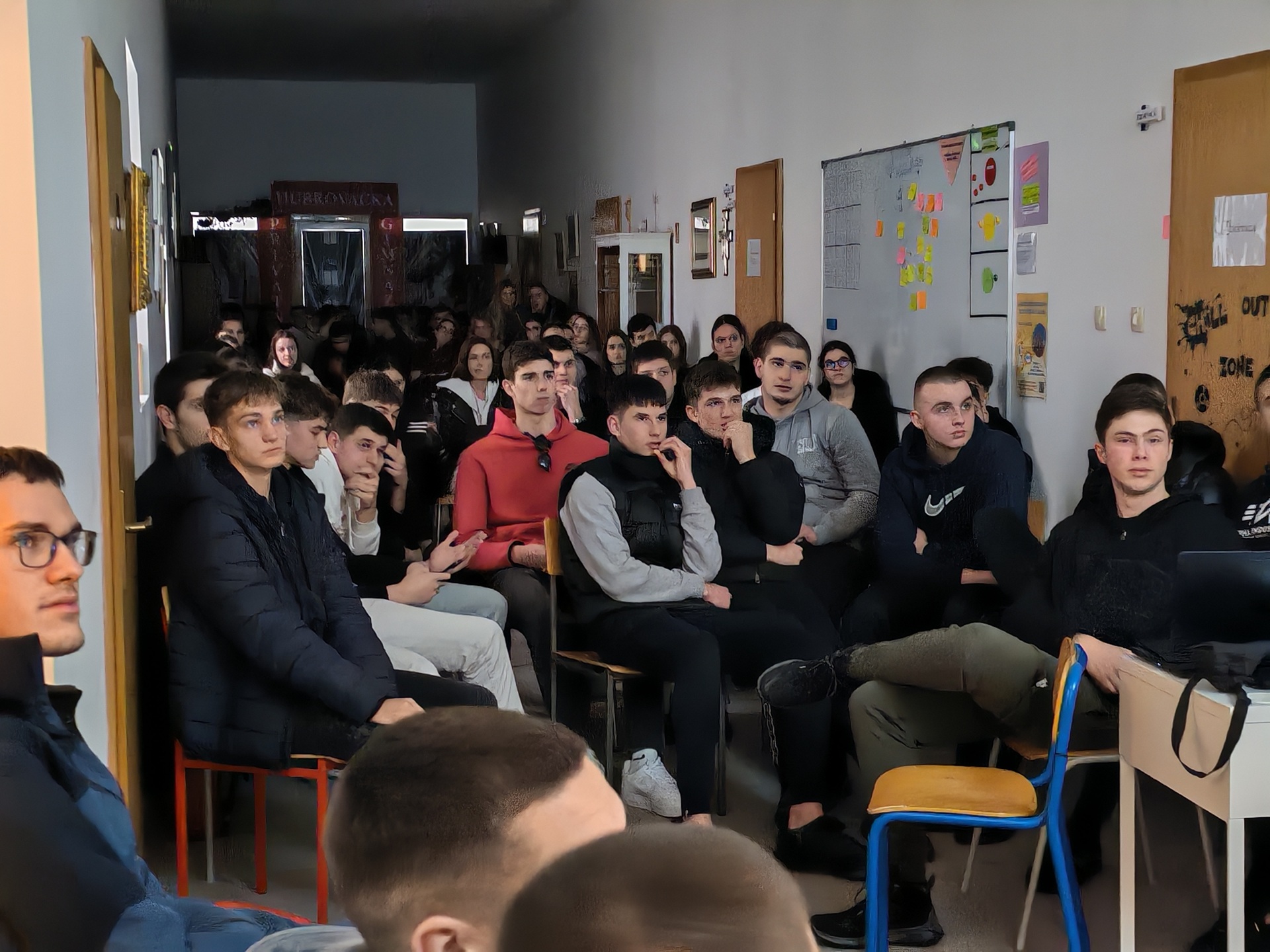 OKRUGLI STOL - IZVRSNI SPORTAŠI I VRSNI UČENICI