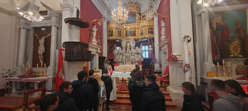 DAN ŠKOLE - DAN GRADA: VLAHOVIM GRADOM DUŠOM I TIJELOM
